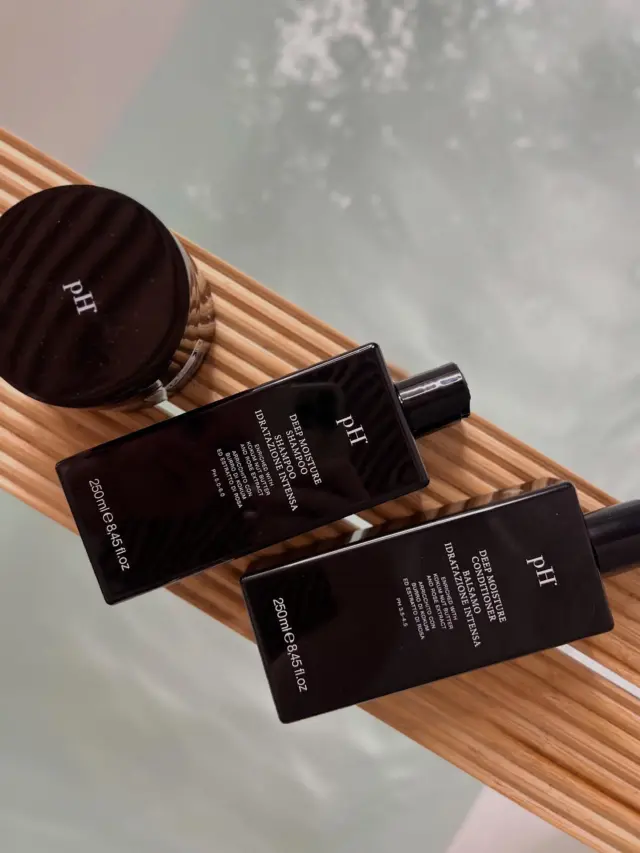 Juuksehooldus, mis toimib🤍🫧

pH laboratories sarja laiast valikust, leiab igaüks endale midagi! 

#phlaboratories #pHestonia #hairbaseestonia #haircareroutine #juuksehooldus #juuksur #juuksuriteühendus #haircaretips #juuksurtallinnas #juuksed #salongitooted